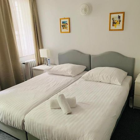 Hotel Berg Cologne Luaran gambar