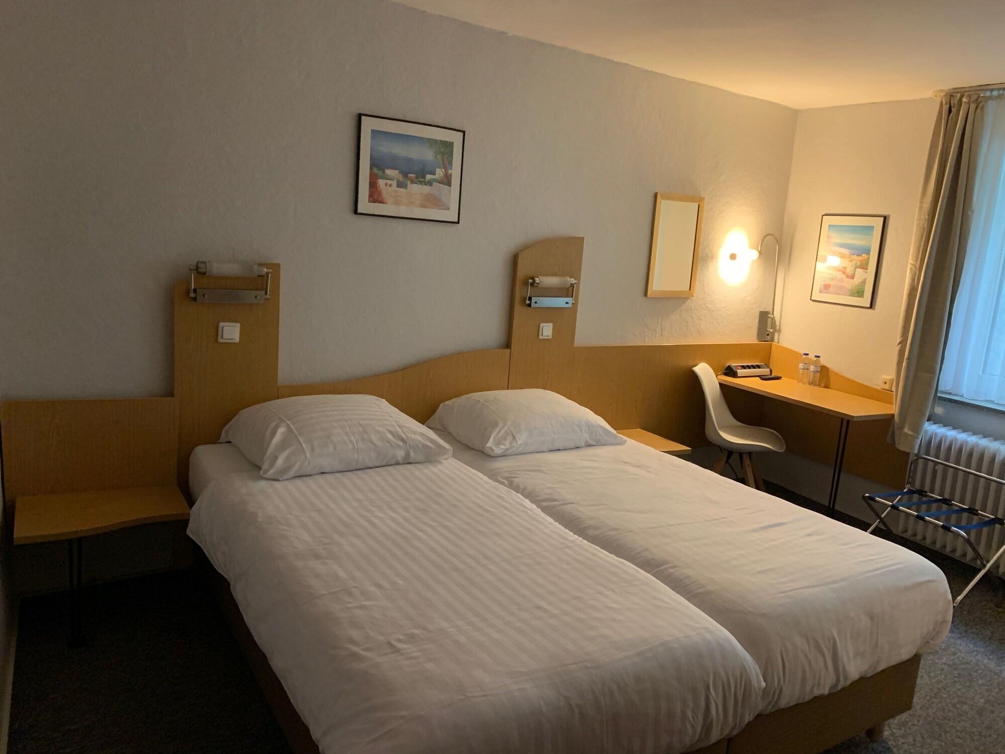 Hotel Berg Cologne Luaran gambar