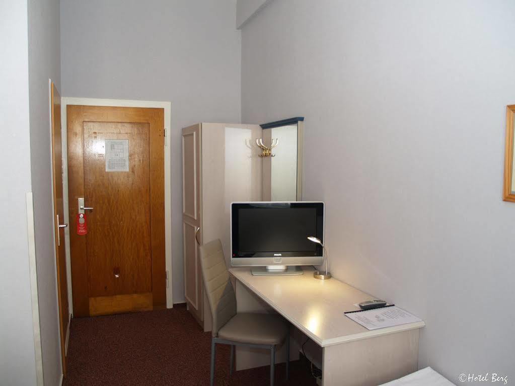 Hotel Berg Cologne Luaran gambar