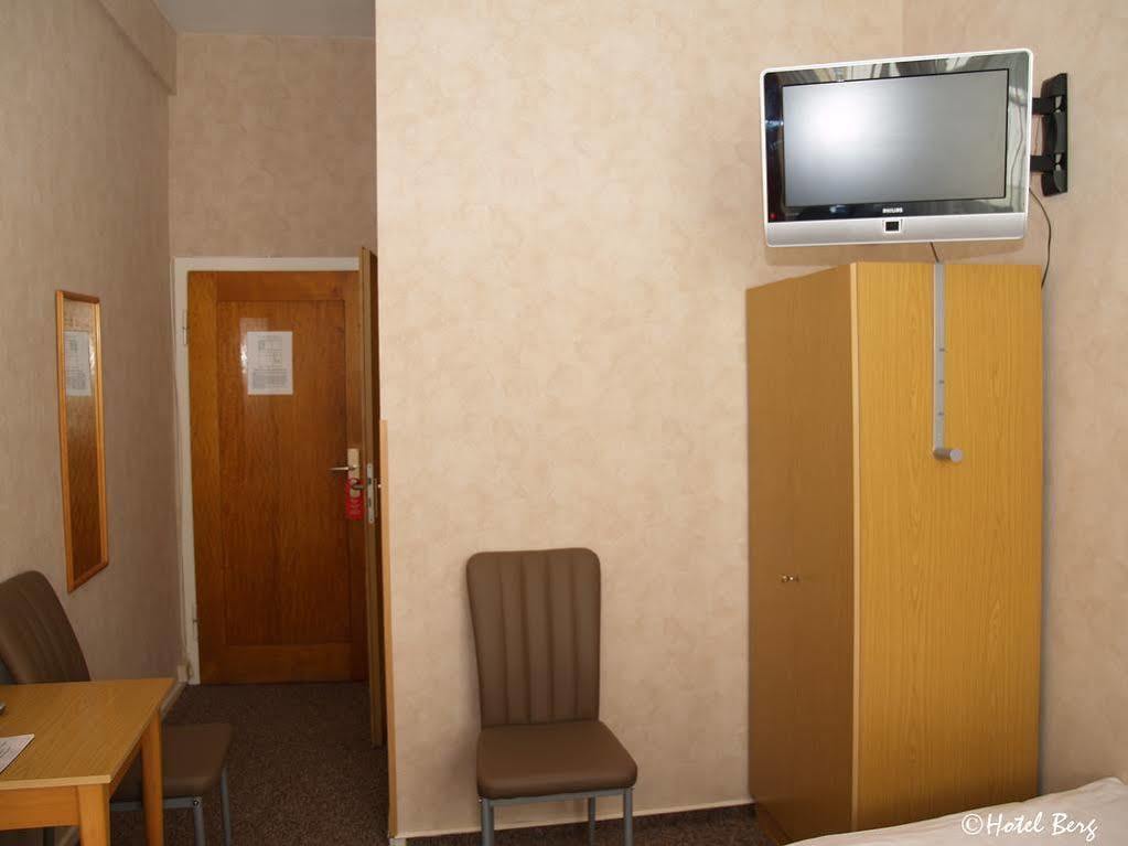 Hotel Berg Cologne Luaran gambar